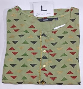 Rayon sidecut kurti with multicolor triangle print and 3/4th sleeves